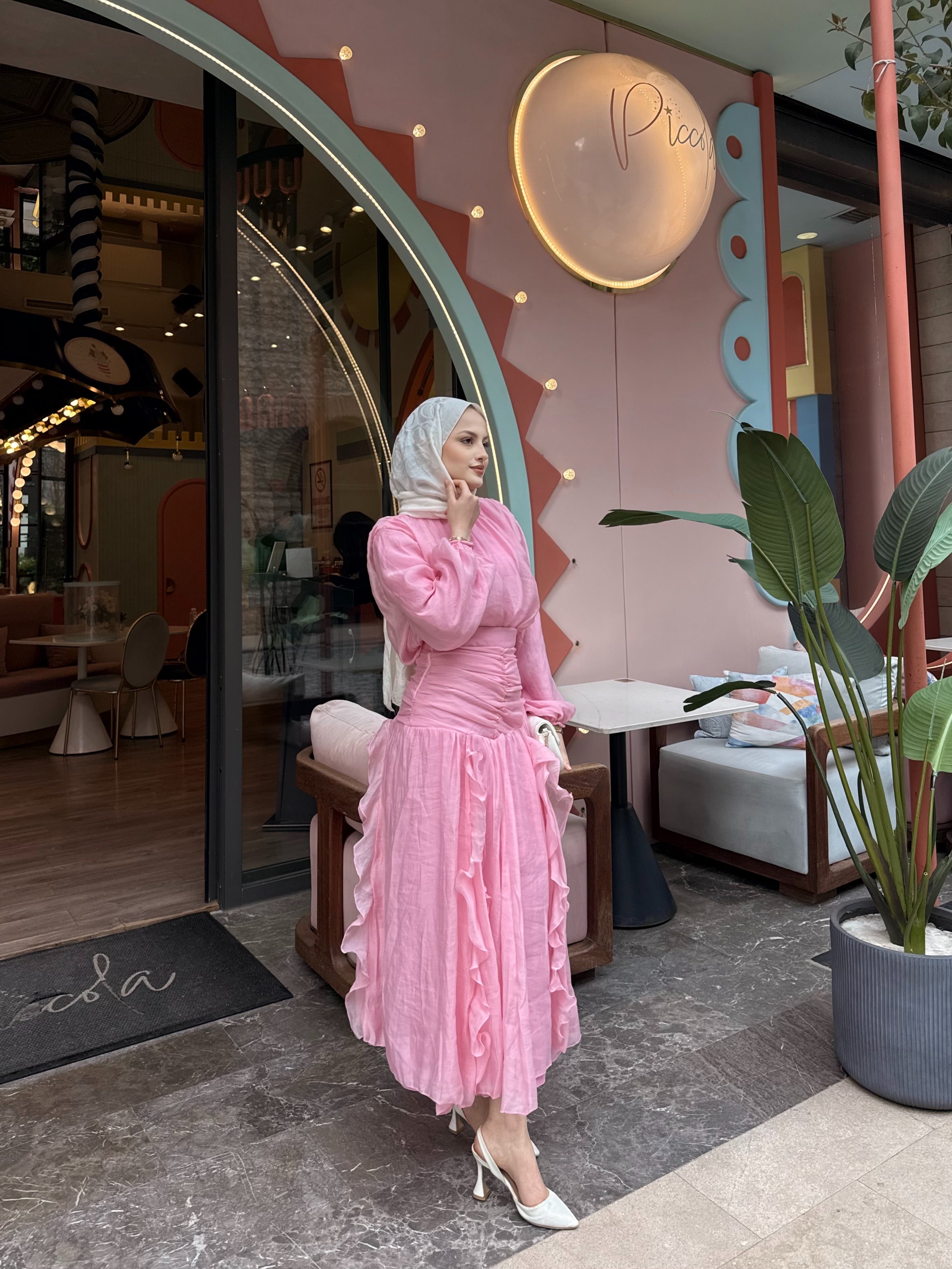 Rosa takım pembe
