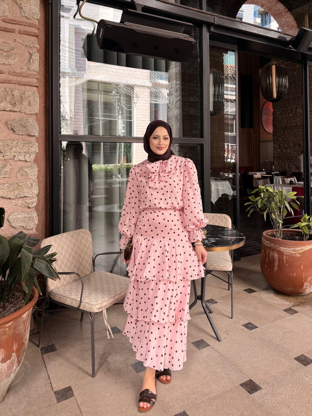 Puantiye takım pembe kahve