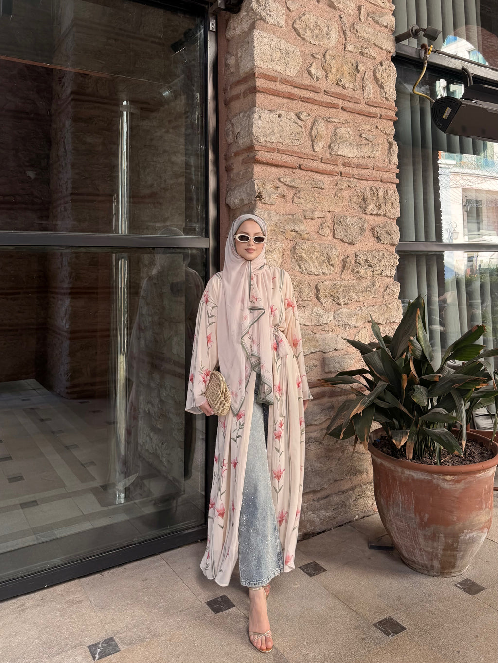 ŞAL hediyeli İthal abaya krem