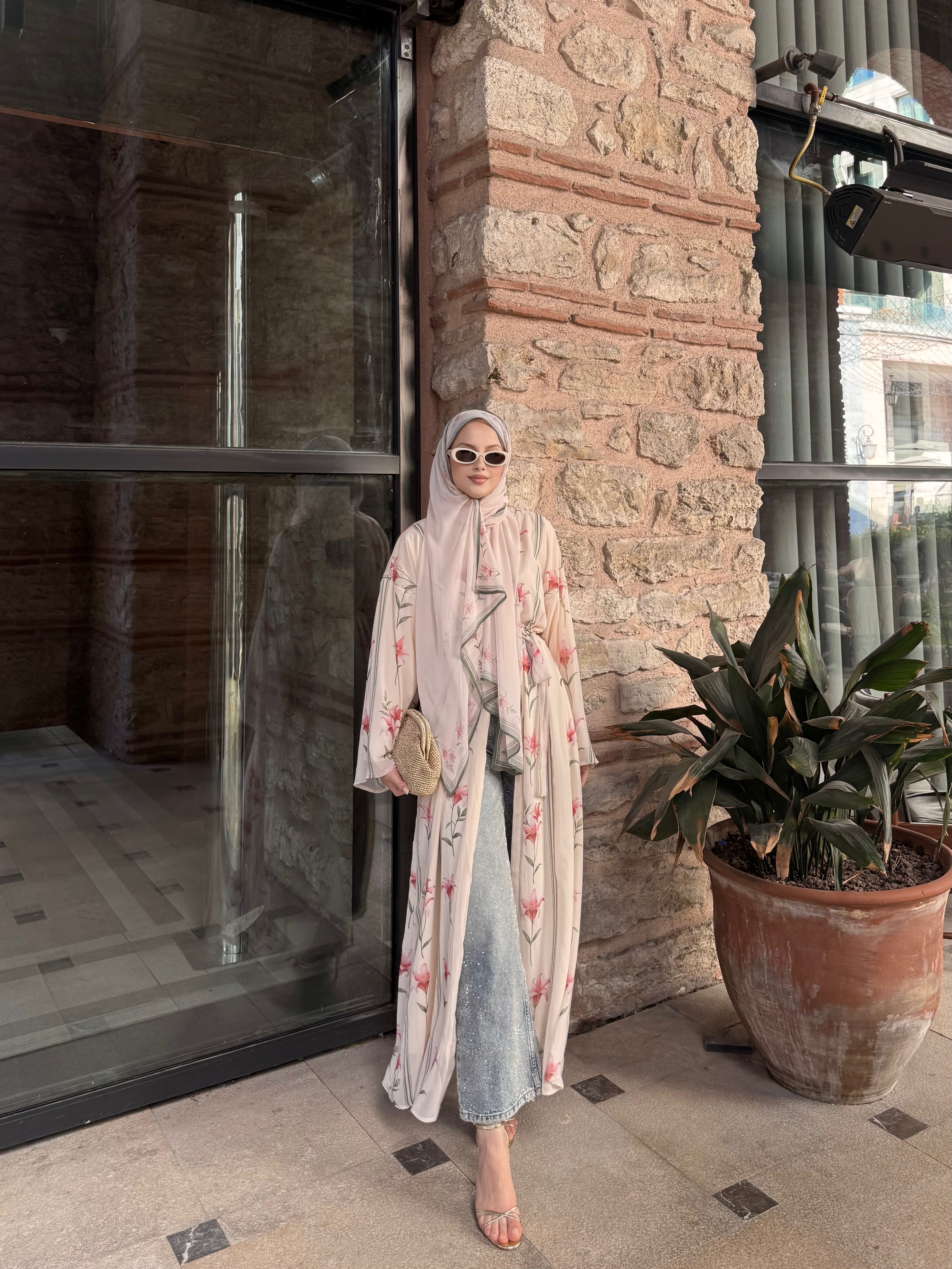 ŞAL hediyeli İthal abaya krem