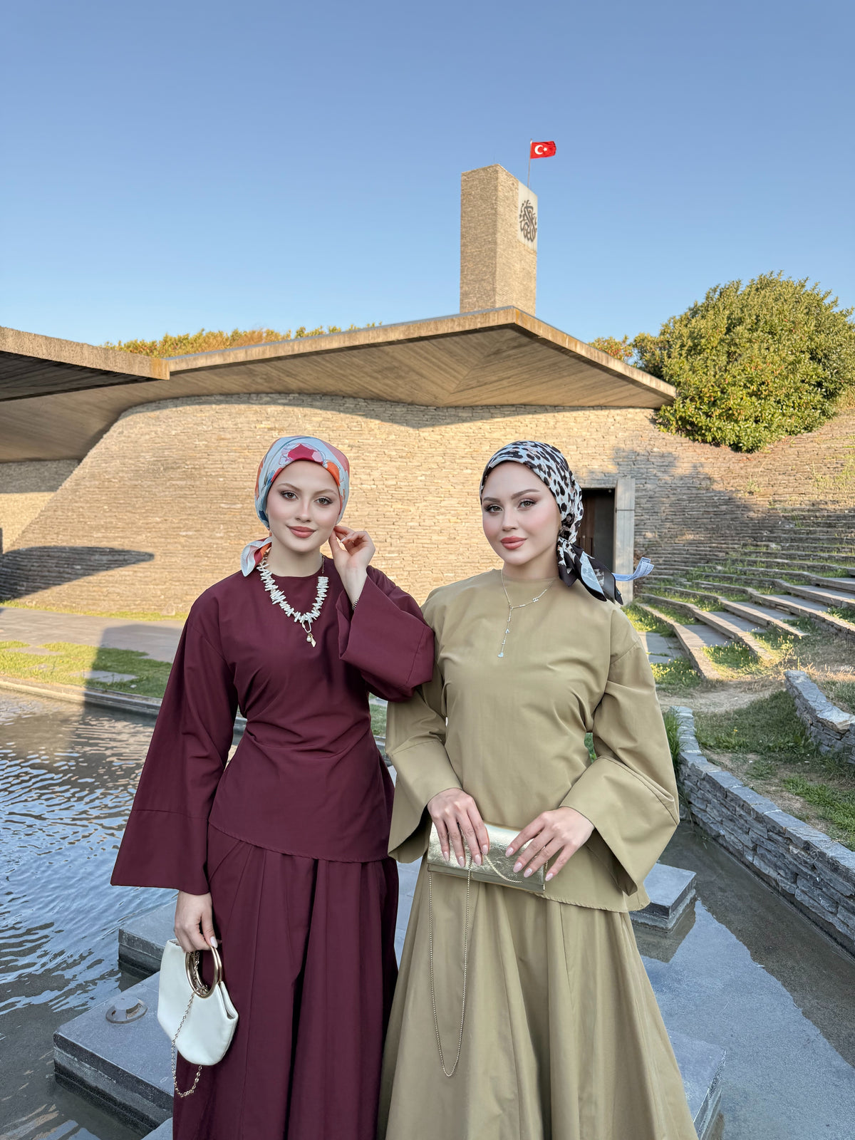 Bağlama detaylı takım haki