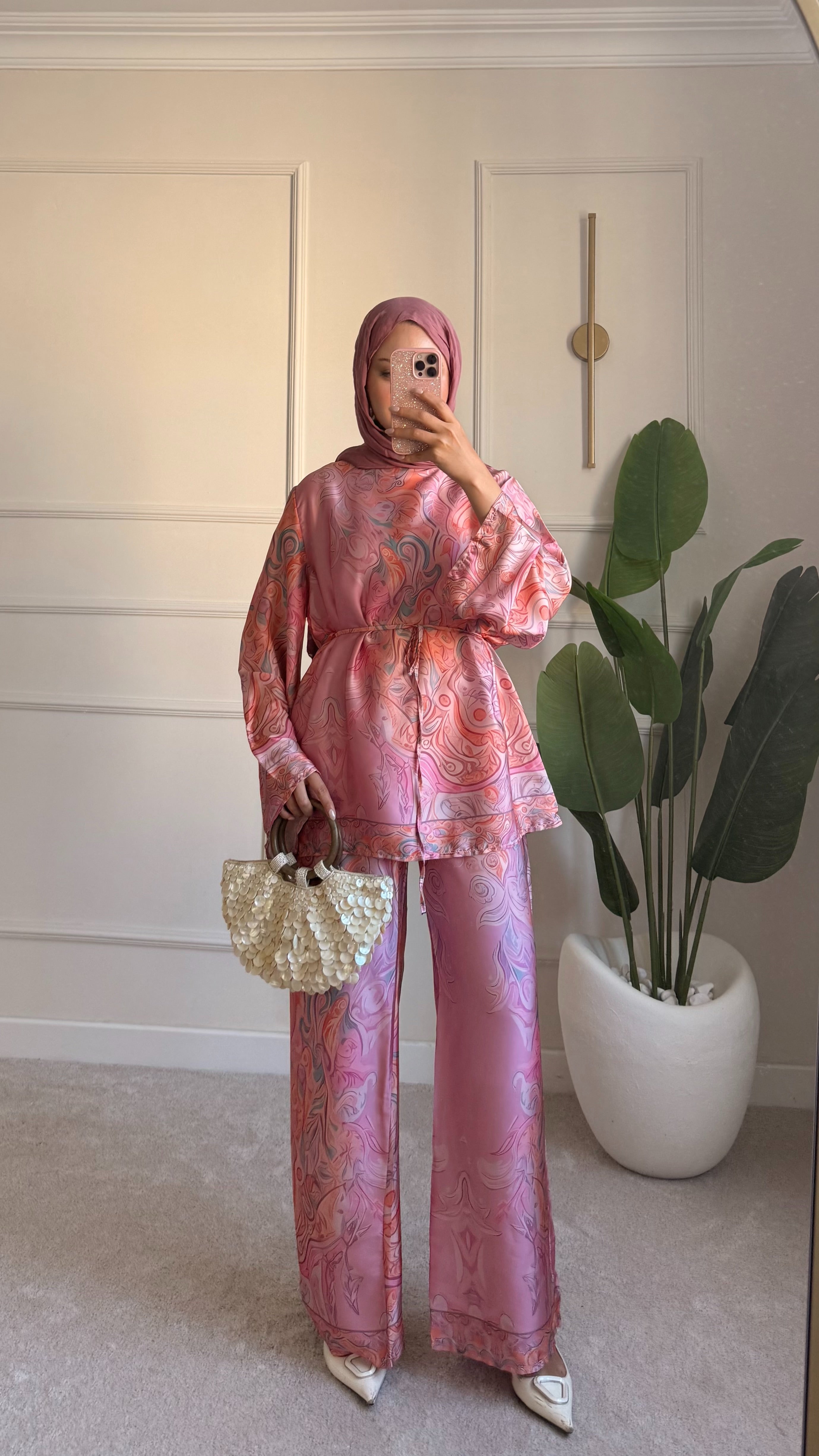 Desenli saten takım pembe