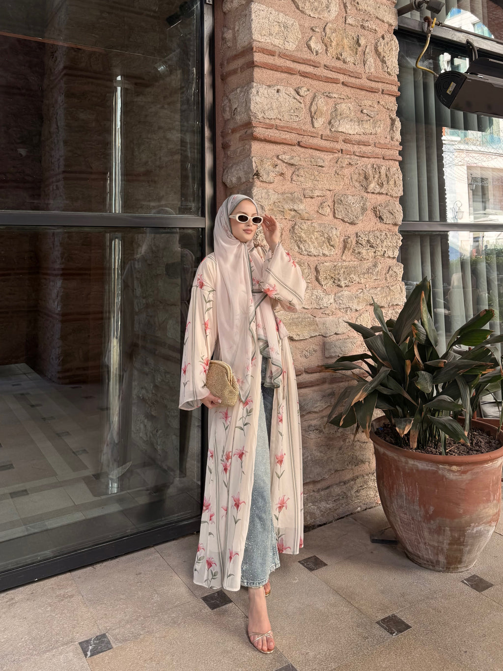 ŞAL hediyeli İthal abaya krem