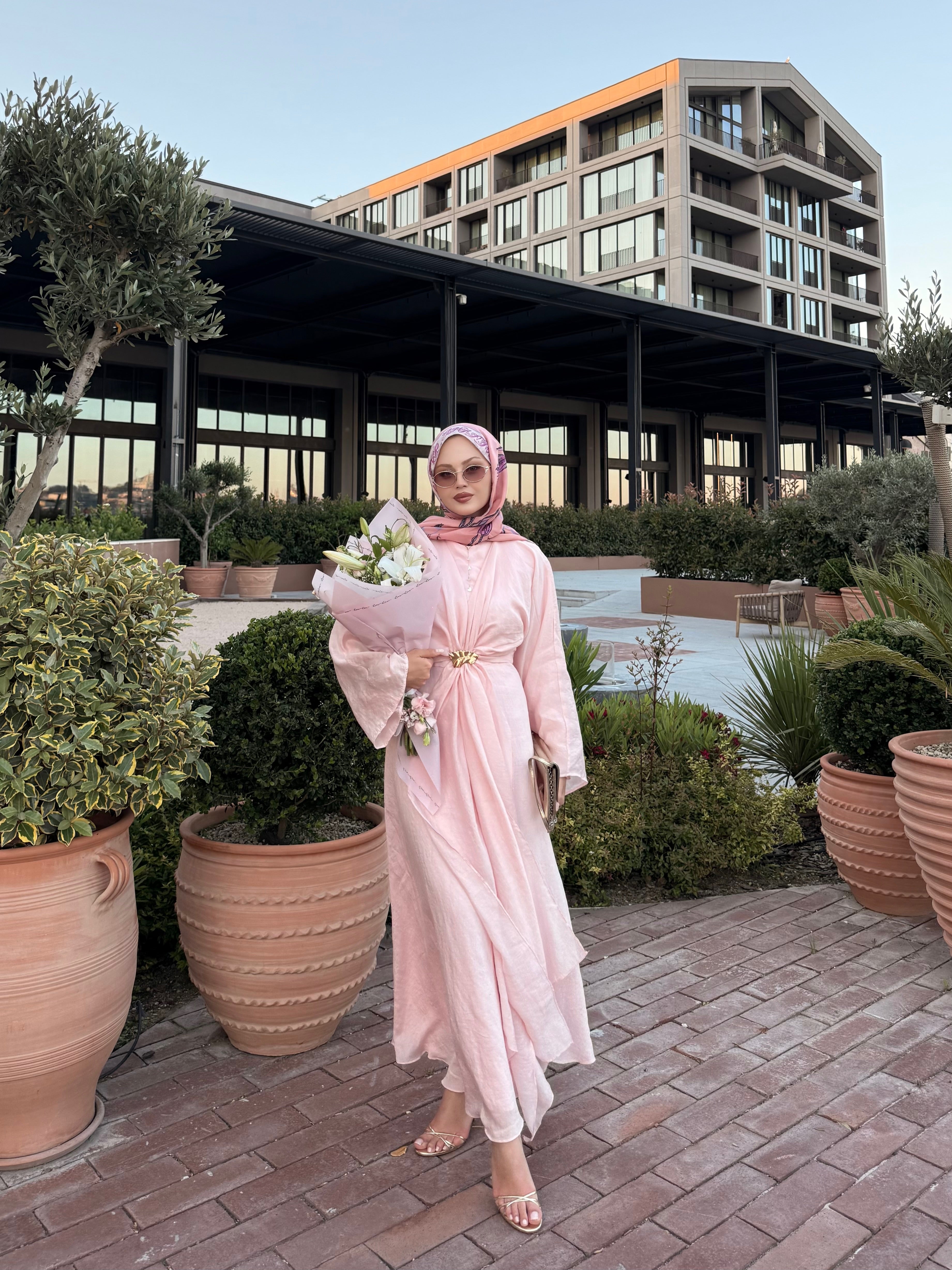 Pelerin elbise pembe