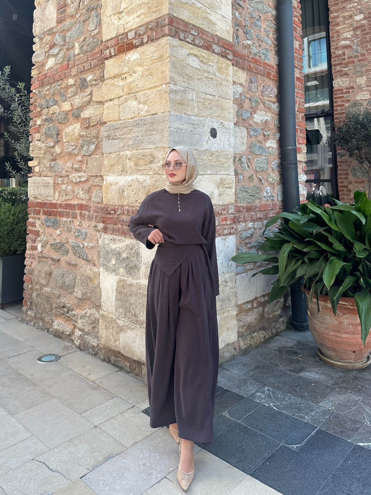 Cepli takım kahverengi