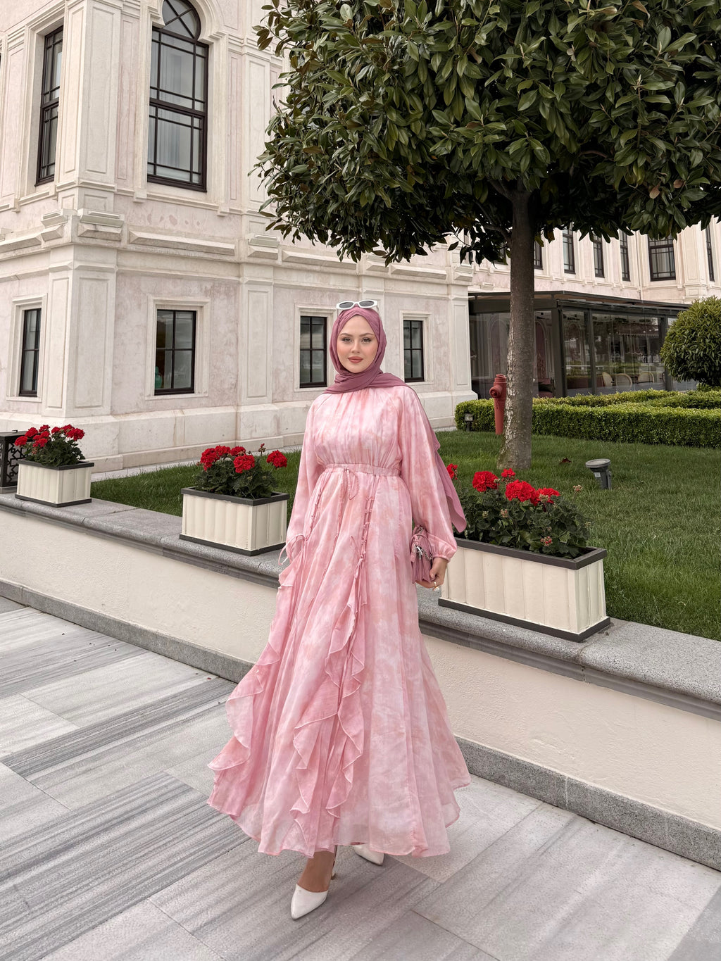 Kurdale detaylı elbise