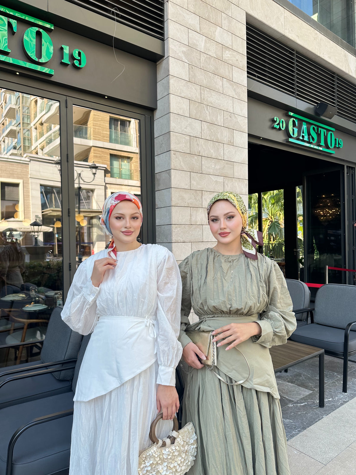 Etek bağlama detaylı elbise yeşil