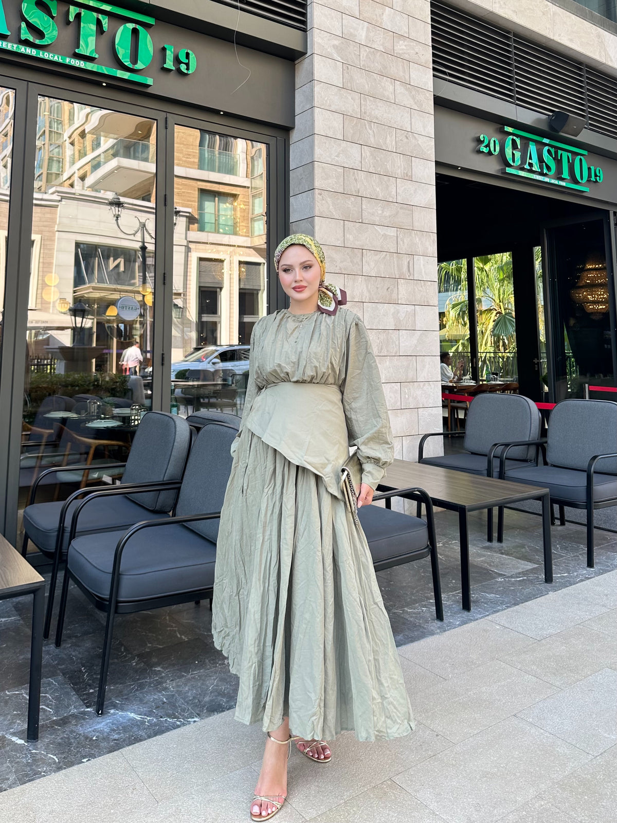 Etek bağlama detaylı elbise yeşil