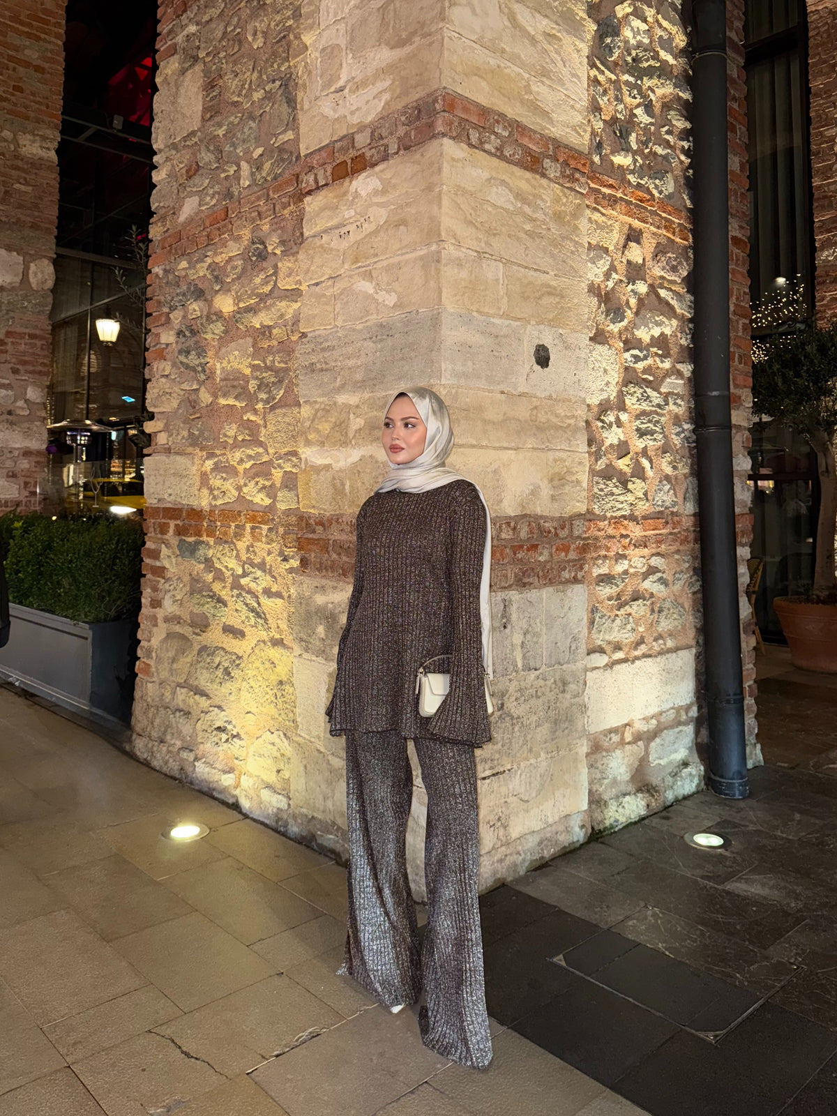 Simli triko takım kahverengi