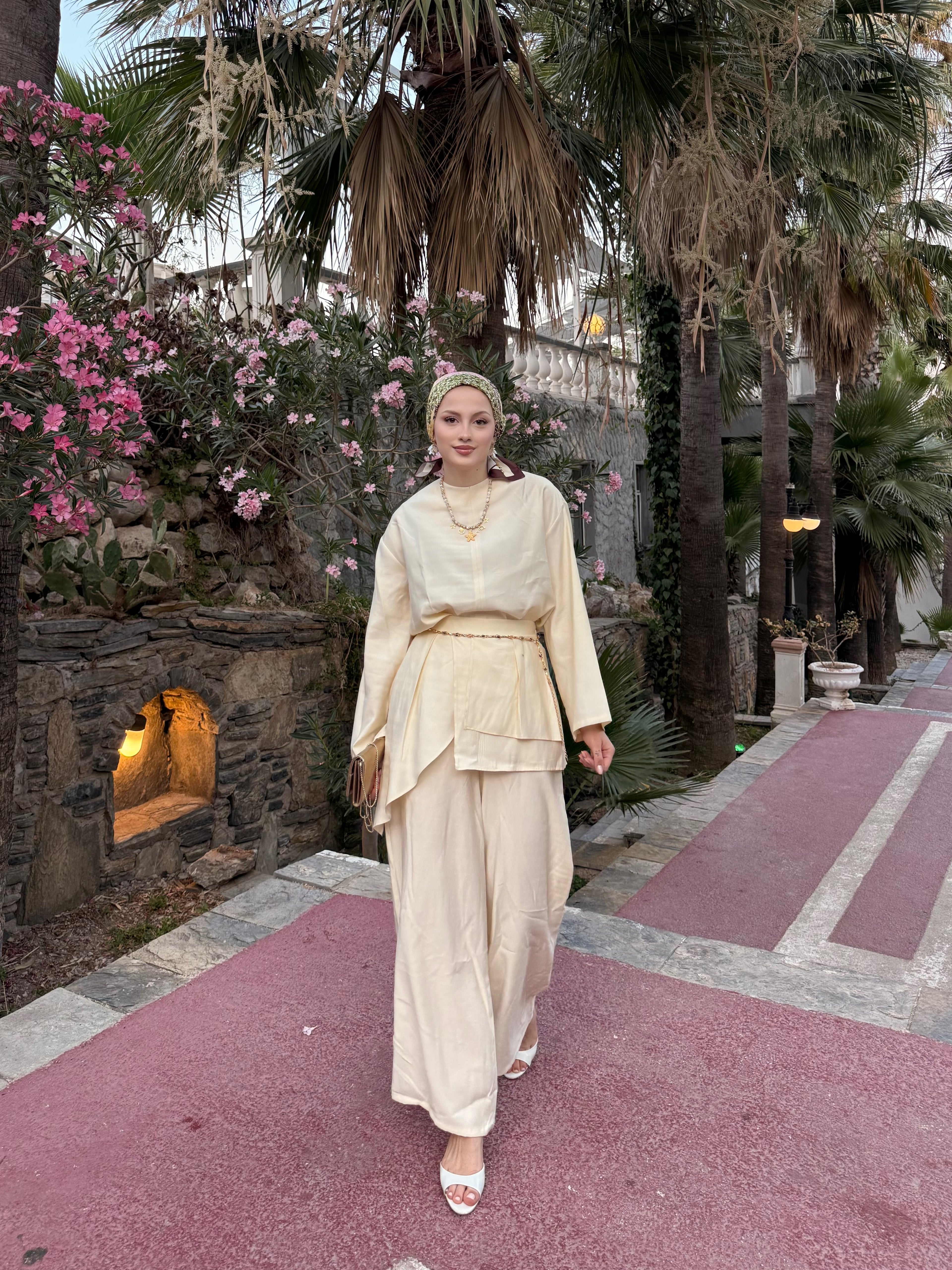 Cepli takım sarı