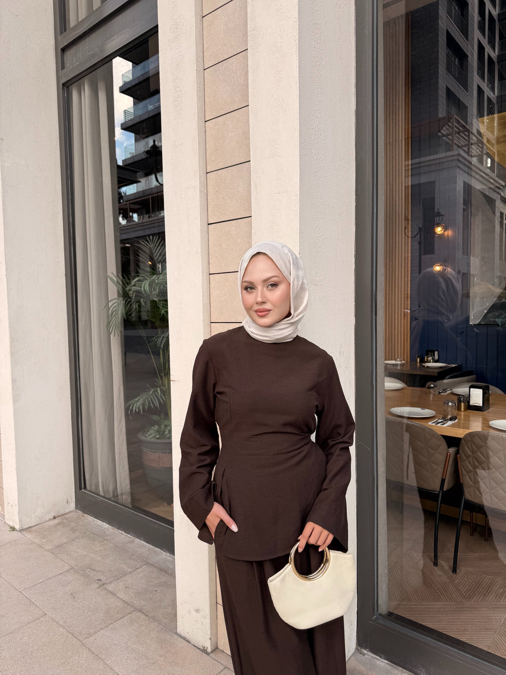 Bel bağlama detaylı takım kahverengi