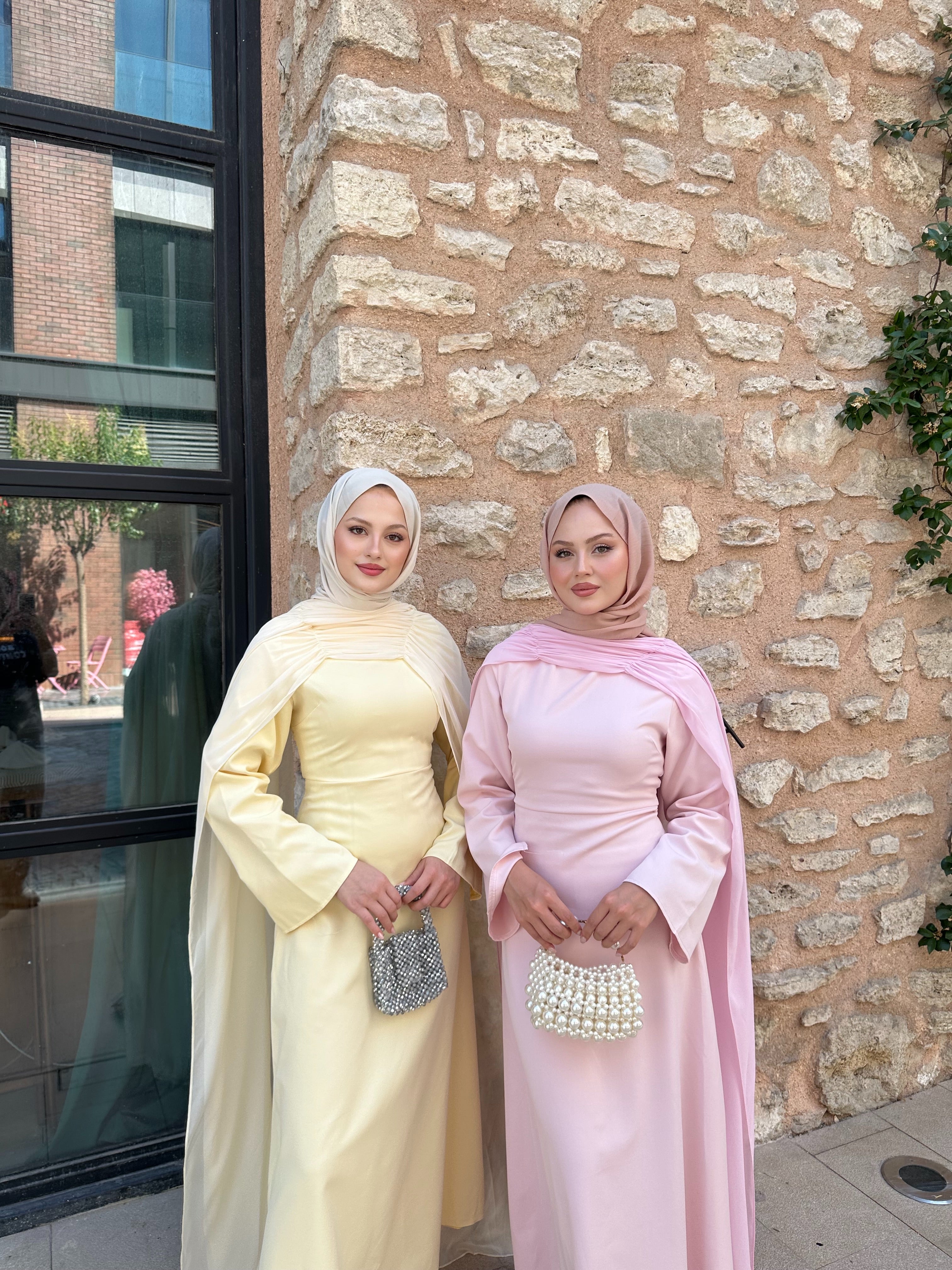 Pelerin abiye pudra