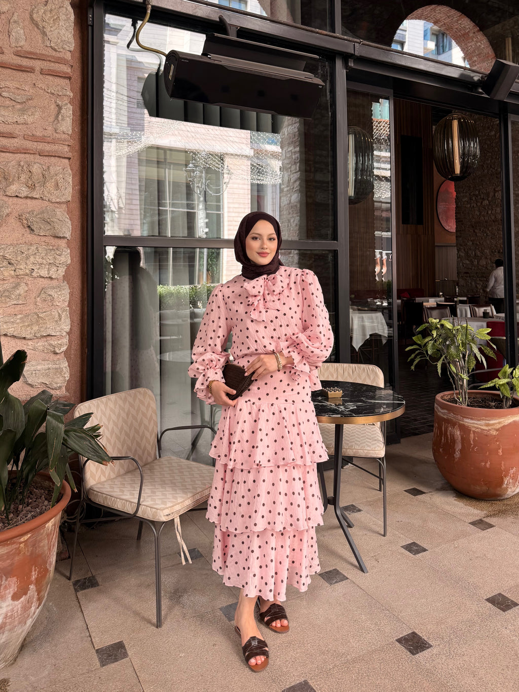Puantiye takım pembe kahve