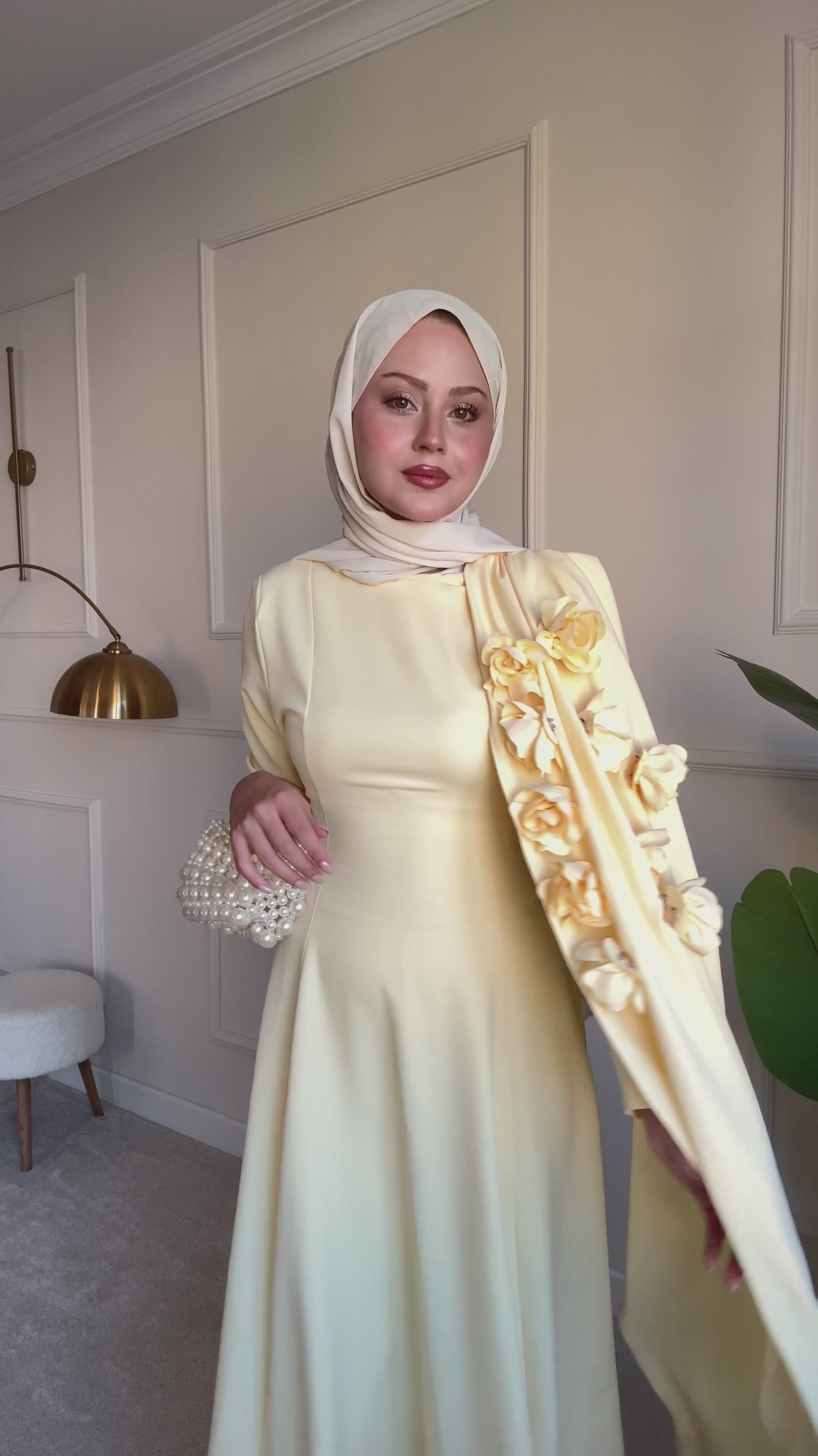 Çiçekli abiye tereyağ sarısı