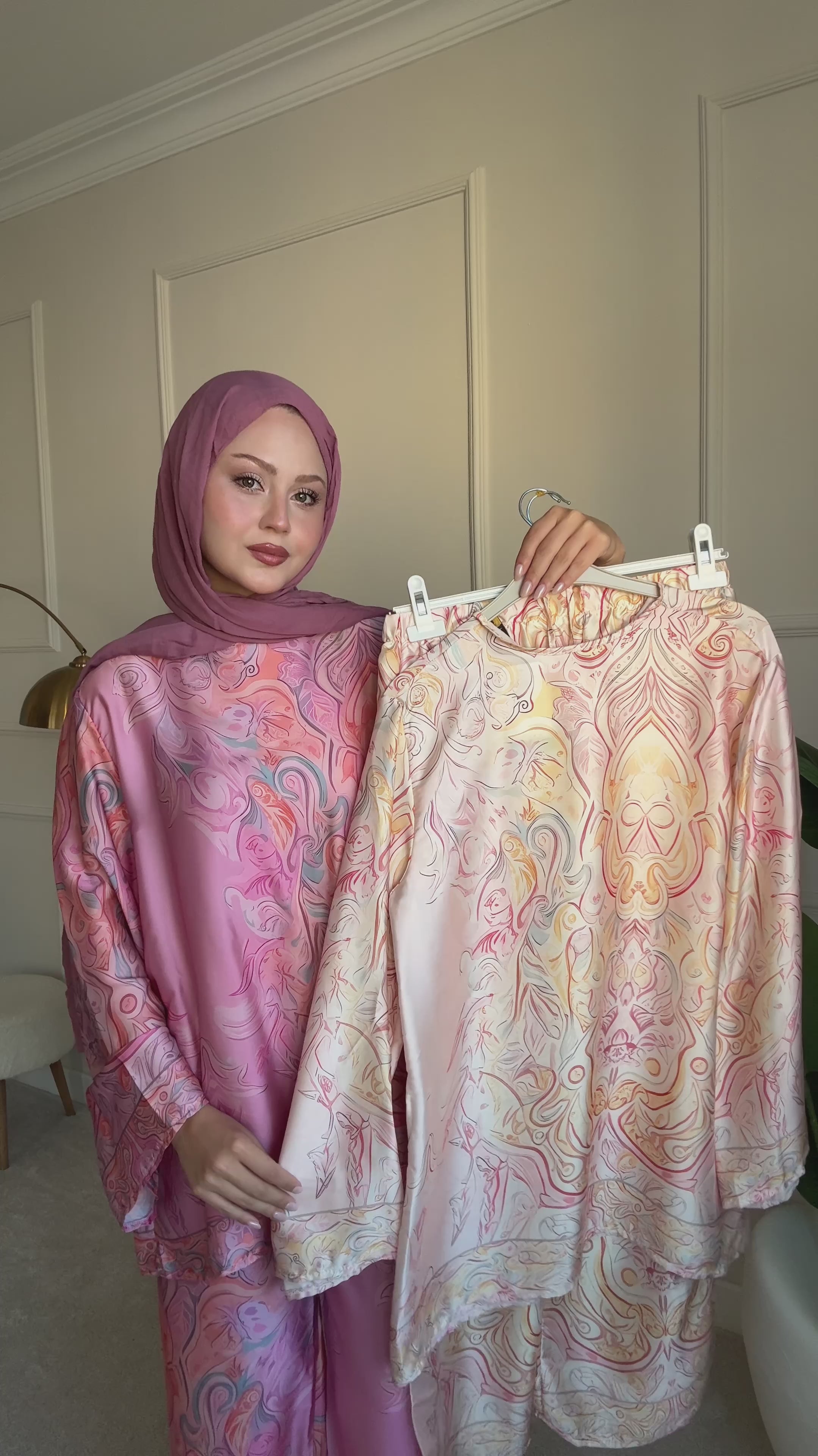 Desenli saten takım pembe